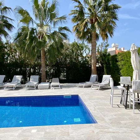 Luxury Villa Roma Near The Beach كورال باي المظهر الخارجي الصورة