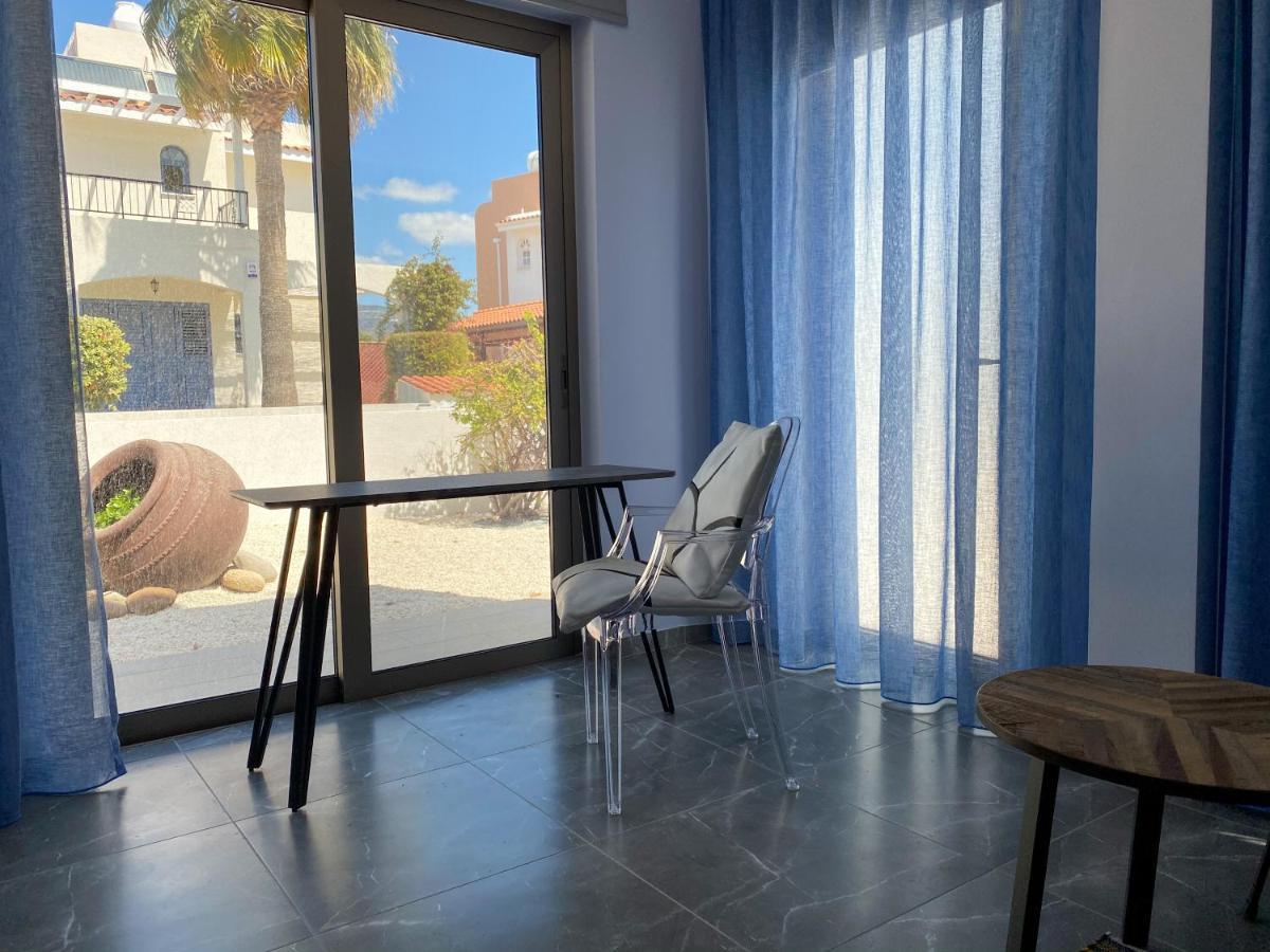 Luxury Villa Roma Near The Beach كورال باي المظهر الخارجي الصورة