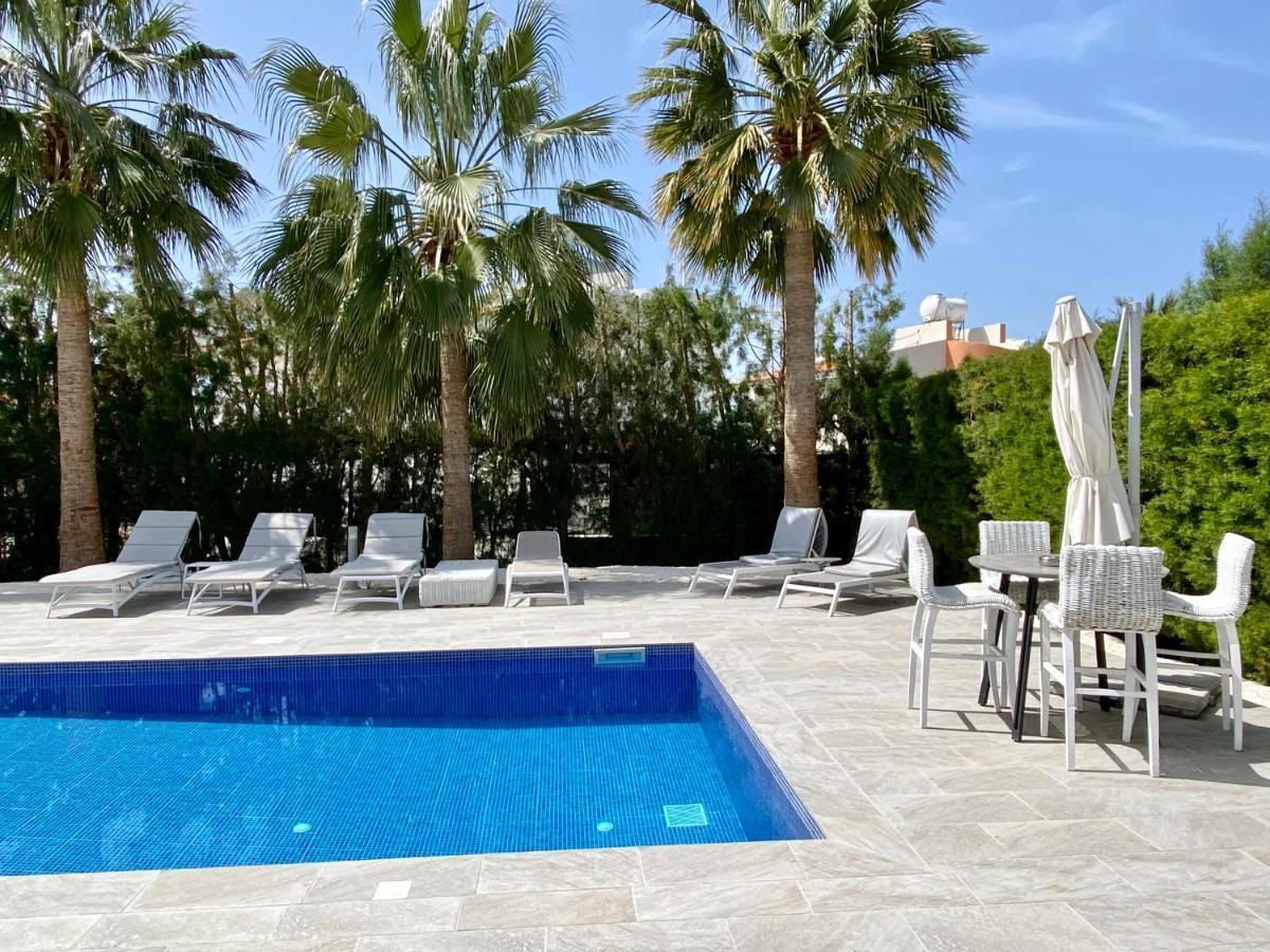 Luxury Villa Roma Near The Beach كورال باي المظهر الخارجي الصورة